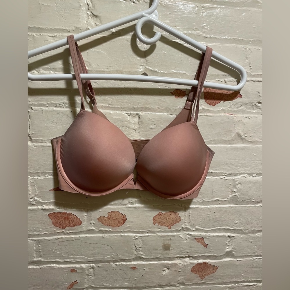 Victoria Secret Push-up bra beige 32DD